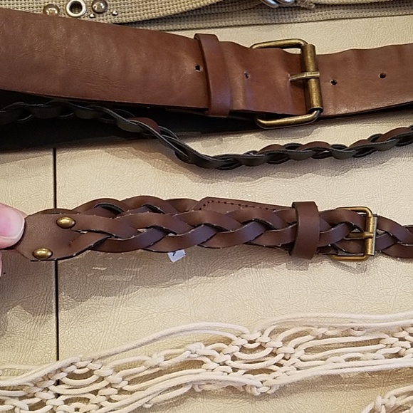 2/$20 Bundle of 5 belts - Picture 2 of 7